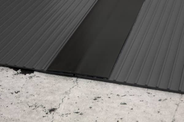 G-Floor Center Strip For Roll-Out Mats