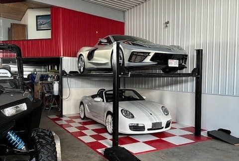 2 vehicles on tile pad